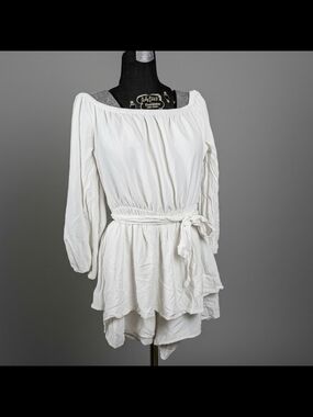 NWOT Express Cream Off-White Elastic Waist Layered Romper Size M
